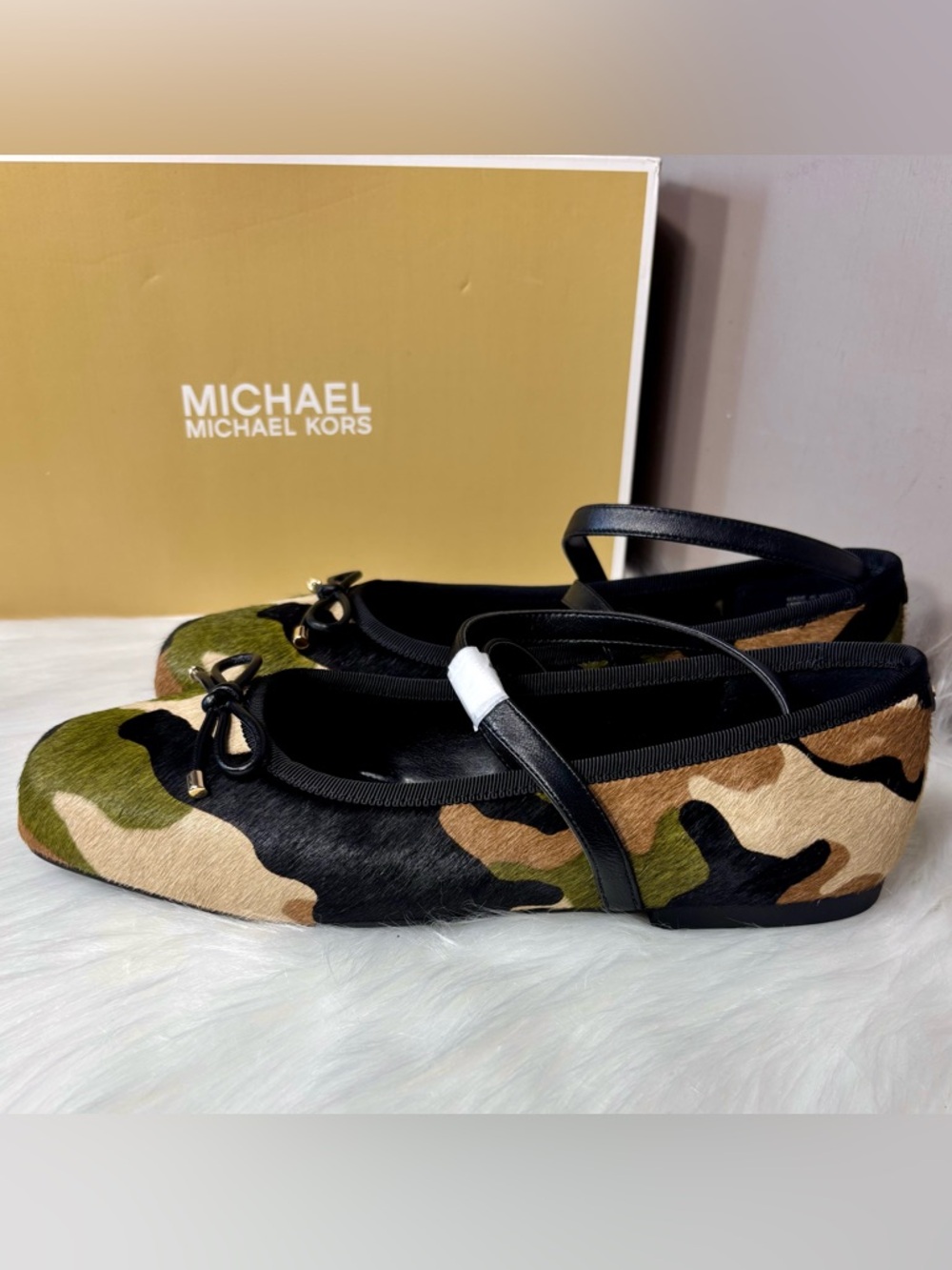 MICHAEL MK NIB Camouflage Ballet Flats - Picture 9 of 10